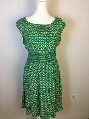 Maeve Evaline Dress Sz XS Womans Green Geometric Print Smocked Waist Cap Sleeve